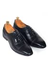 Buy_Domani_Black Plain Oxford Brogue Shoes _at_Aza_Fashions