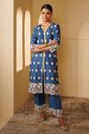 Buy_Mulmul_Blue 100% Pure Mulmul Embroidered Floral V Periyar Kurta And Pant Set _at_Aza_Fashions