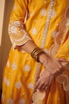 Mulmul_Yellow 100% Pure Mulmul Embroidered Floral V Periyar Kurta Pant Set _Online_at_Aza_Fashions