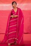 Deep Thee_Pink Organza Embroidered Thread Work V Neck Angrakha Kurta With Dupatta _Online_at_Aza_Fashions