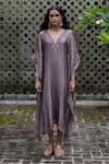 Buy_Deep Thee_Purple Tissue Silk Embroidery Paisley V Neck Kaftan _at_Aza_Fashions