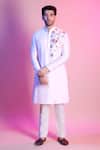 Diyarajvvir_Pink Silk Bundi Lining Mul Embroidered And Kurta Set _Online_at_Aza_Fashions