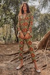 Buy_Drishti & Zahabia_Green Chanderi Silk Flap Lapel Ikat Print Jacket And Pant Set _at_Aza_Fashions