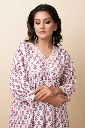 Shop_Kalakaari By Sagarika_Pink Cotton Floral, Striped V Neck Printed Kurta And Pant Set _Online_at_Aza_Fashions