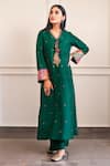 Shop_Label Niti Bothra_Green Cupro Dupion Embroidery V Neck Kurta Palazzo Set _at_Aza_Fashions