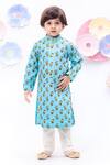 Buy_FAYON KIDS_Blue Cotton Printed Kurta Set _at_Aza_Fashions