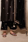 Ajiesh Oberoi_Black Kurta Raw Silk Embroidered Set _at_Aza_Fashions