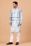 Buy_Hilo Design_Blue Semi Raw Silk Tie Dye Blutin Kurta For Men_Online_at_Aza_Fashions