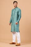 Buy_Hilo Design_Green Semi Raw Silk Embroidery Floral Greafy Kurta _Online_at_Aza_Fashions