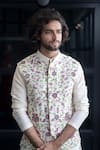 Shop_Hilo Design_White Semi Raw Silk Embroidered Floral Bundi And Kurta Set _at_Aza_Fashions