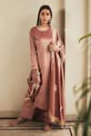 Buy_HOUSE OF PINK_Pink Pure Velvet Embroidery Round Kurta Set _at_Aza_Fashions