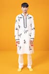 Buy_Wabi Sabi By Anshum-Ritesh_Ivory Chanderi Embroidery House Sparrows Kurta Set _at_Aza_Fashions