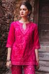 Samatvam By Anjali Bhaskar Pink Dupion Silk, Shantoon Round Embroidered Kurta Set Online at Aza Fashions Samatvam By Anjali Bhaskar_Pink Dupion Silk, Shantoon Round Embroidered Kurta Set _Online_at_Aza_Fashions