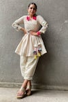 Buy_Leela By A_White Jute Printed Geometric V Neck Angrakha And Pant Set _at_Aza_Fashions