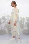 Arcvsh By Pallavi Singh White Cotton, Chanderi, Linen Kurta Round Pant Set Online at Aza Fashions Arcvsh By Pallavi Singh_White Cotton, Chanderi, Linen Kurta Round Pant Set _Online_at_Aza_Fashions
