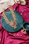 Ishhaara_Gold Plated Stone And Beads Temple Jewellery Set _Online_at_Aza_Fashions