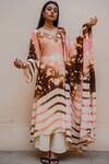 Buy_Jasmine Bains_Pink Kurta Georgette Pant Crepe V Neck Tie-dye Palazzo Set _at_Aza_Fashions