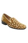 Shop_Veruschka by Payal Kothari_Beige Velvet Zardozi Embroidered Loafers_at_Aza_Fashions