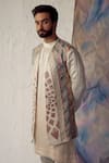 Jatin Malik_Ivory Linen Silk Embroidered Geometric Jacket And Kurta Set _Online_at_Aza_Fashions