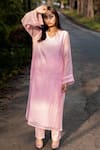 Buy_Juanita by Shubhda_Pink Chanderi Lining Handloom Cotton V Neck Kurta And Pant Set _at_Aza_Fashions