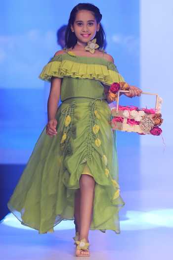 Kirti Agarwal - Pret N Couture_Green Organza, , Satin Applique Pleated Off Shoulder Skirt Set _Online_at_Aza_Fashions
