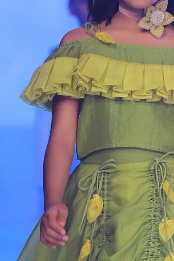 Buy_Kirti Agarwal - Pret N Couture_Green Organza, , Satin Applique Pleated Off Shoulder Skirt Set _Online_at_Aza_Fashions