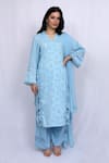 Buy_Ewaz_Blue Cotton Embroidered Alyssum Motifs V Neck Floral Kurta Set _at_Aza_Fashions