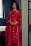 Buy_Stotram_Red Dupatta Organza Embroidery Round Banarasi Kurta Set_Online_at_Aza_Fashions