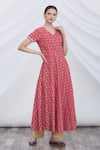 Buy_Samyukta Singhania_Pink Floral Print Kurta _at_Aza_Fashions