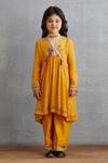 Buy_Torani_Yellow , Satin, Chanderi Tassels, Sunehra Gohar Kurta Set _at_Aza_Fashions