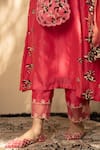 Naaz By Noor Pink Cotton, Chanderi And Organza V Neck Kurta Set at Aza Fashions Naaz By Noor_Pink Cotton, Chanderi And Organza V Neck Kurta Set _at_Aza_Fashions