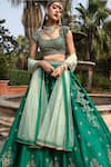 Buy_Keerthi Kadire_Green Raw Silk Scoop Neck Embroidered Bridal Lehenga Set _at_Aza_Fashions