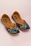 Buy_Kasually Klassy_Blue Leather Floral Embroidered Juttis_at_Aza_Fashions