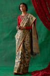 Kasturi Kundal_Gold Pure Tussar Silk Kalamkari Floral Muktamani Saree  _Online_at_Aza_Fashions