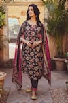 Buy_KARAJ JAIPUR_Grey Kurta Chanderi Printed Floral Notched Set _at_Aza_Fashions