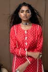 Label Kinjal Modi_Peach Cotton Silk Bandhani Round Print Kurta And Salwar Set _Online_at_Aza_Fashions