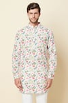 Spring Break_White Linen Printed Kurta _Online_at_Aza_Fashions