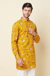 Spring Break_Yellow Linen Printed Kurta _Online_at_Aza_Fashions