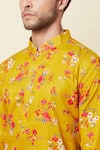 Spring Break_Yellow Linen Printed Kurta _at_Aza_Fashions