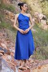Buy Kharakapas Blue Cotton Poplin One Shoulder Where Tangents Meet Dress at Aza Fashions Buy_Kharakapas_Blue Cotton Poplin One Shoulder Where Tangents Meet Dress _at_Aza_Fashions