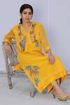 Oja_Yellow Kurta And Stole Handloom Tissue Silk, Pant Linen Satin Floral V Neck Set _Online_at_Aza_Fashions
