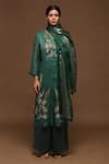 Buy_Oja_Green Kurta Handloom Linen , Pant And Stole Tissue Floral Applique Set _at_Aza_Fashions