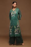 Shop_Oja_Green Kurta Handloom Linen , Pant And Stole Tissue Floral Applique Set _at_Aza_Fashions