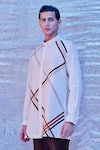 Line out line_Off White Cotton Embroidered Mandarin Collar Kurta  _Online_at_Aza_Fashions