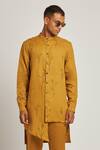 Buy Son Of A Noble Snob Yellow 100% Linen Botany Print Gurung Kurta Online at Aza Fashions Buy_Son Of A Noble Snob_Yellow 100% Linen Botany Print Gurung Kurta_Online_at_Aza_Fashions