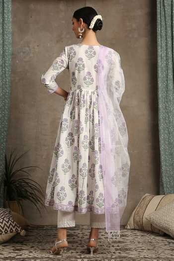 Shop_Maison Shefali_Purple Cotton V Neck Floral Print Anarkali Set _at_Aza_Fashions