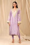 Masaba_Purple Raw Silk Printed Wine Garden V Neck Kurta_Online_at_Aza_Fashions