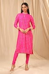 Buy_Masaba_Pink Silk Printed Wallflower Mandarin Collar Foil Kurta _at_Aza_Fashions