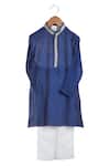 Buy_Mi Dulce An'ya_Blue 100% Organic Cotton Embroidery Beaten Gold Mandarin Collar Kurta And Pant Set _at_Aza_Fashions