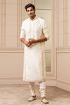 Buy_Tarun Tahiliani_White Kurta Spun Silk Embroidered Aari Floral Set _at_Aza_Fashions